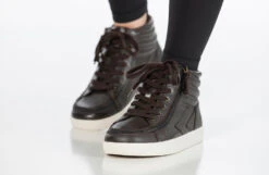 Brown Leather BILLY Ten9 CS Sneaker High Tops -Fashion Shoe Store BK22442 200 studio standing 2 940x614 cb417e43 3abc 42ad 8b5b a5b936ec4b5b