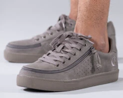 FINAL SALE - Men's Charcoal To The Floor BILLY Low Sneakers 17 FINAL SALE - Men's Charcoal To The Floor BILLY Low Sneakers -Fashion Shoe Store BM20003 021 Studio3 880x704 1