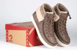 Women's Tobacco BILLY Cuffs -Fashion Shoe Store BW22341 220 studio 2 940x614 4cec5b6b fe2a 4030 a9f8 e7b17fd32c37